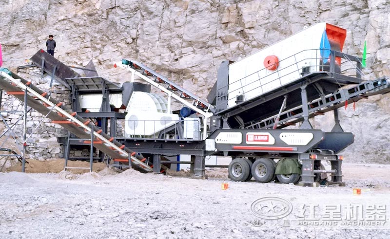 移動式大型石子粉碎機現場