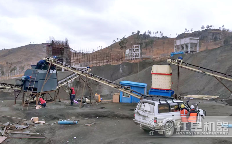 復合式破碎機作業現場