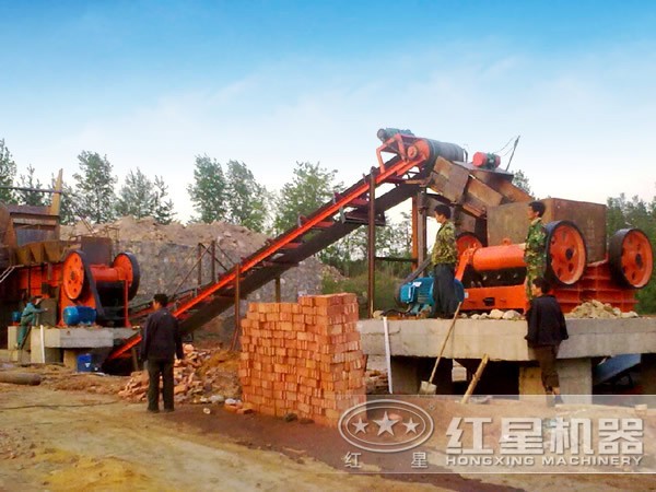 細顎式破碎機